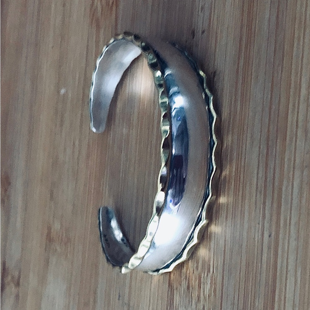 $118 Sterling & Gold Estate Cuff  Marked MEXICO 925 - Picture 7 of 9